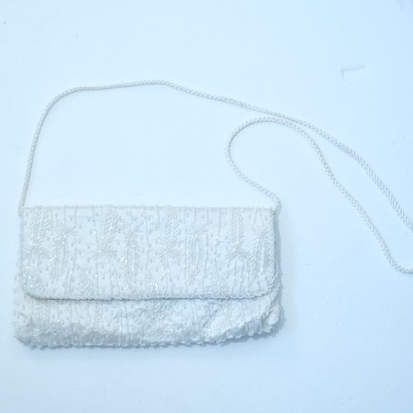 Purse - Picture 1 of 13